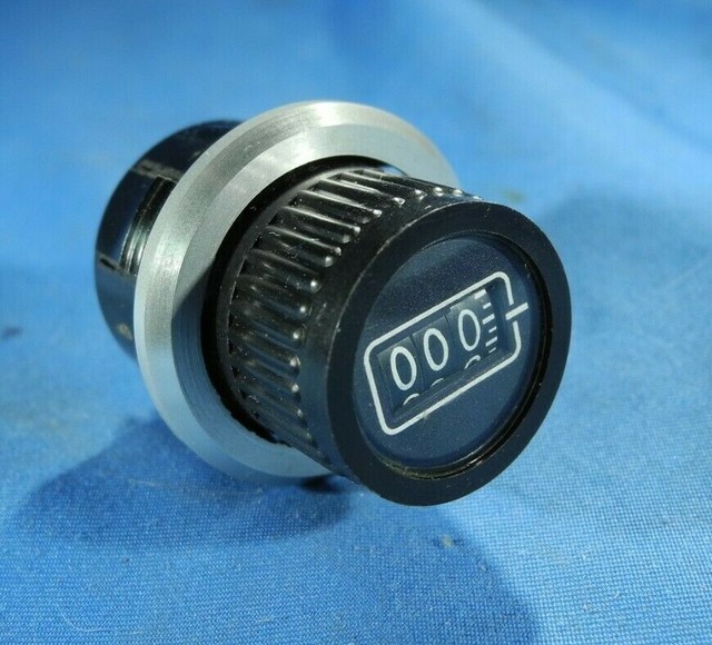 BOURNS SUPER PRECISION DIGITAL DISPLAY POTENTIOMETER 3610S1 204200K