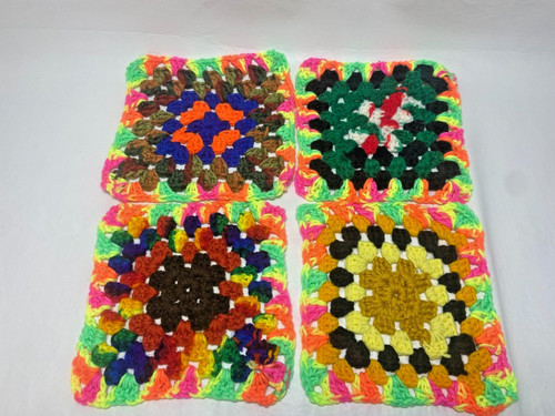 Lot of 4 VTG Handmade Crocheted Potholders Hot Pad Coaster Granny Cottage Core