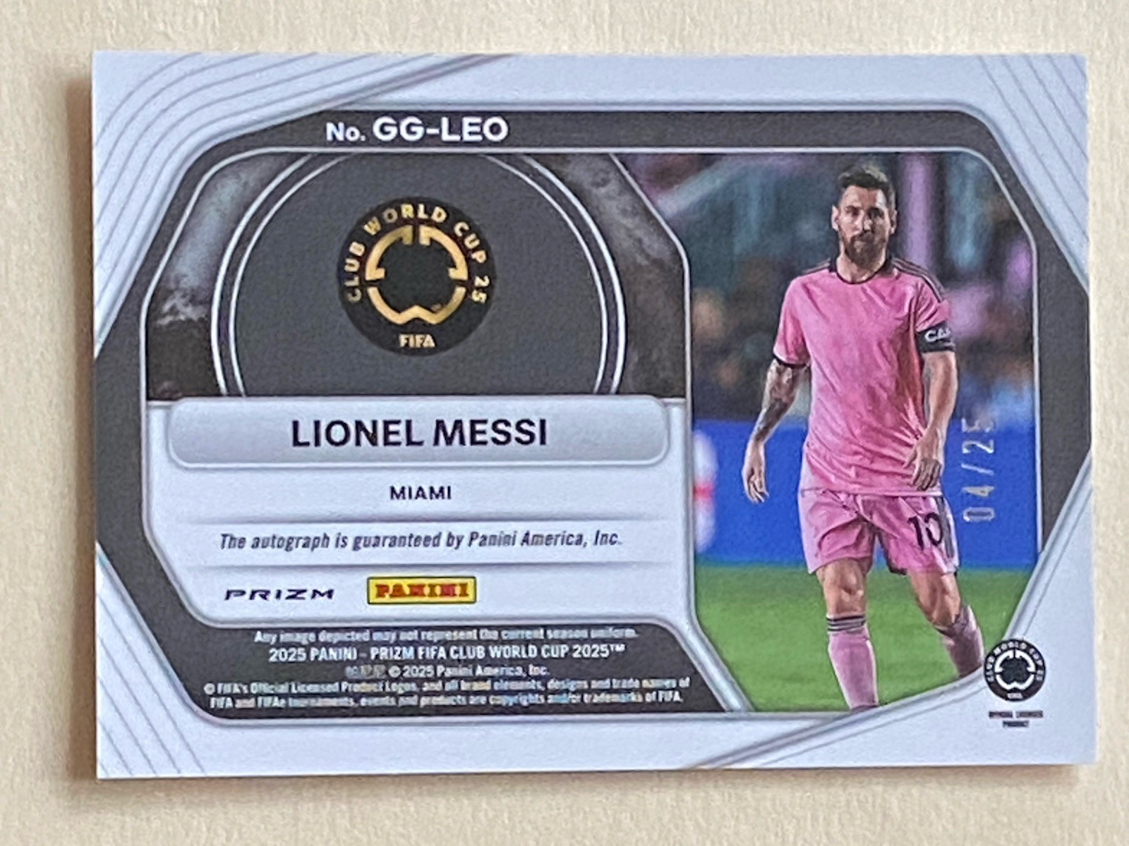 2025 Panini Prizm FIFA Club World Cup Lionel Messi Global Graphs Mojo Auto #/25 view 5