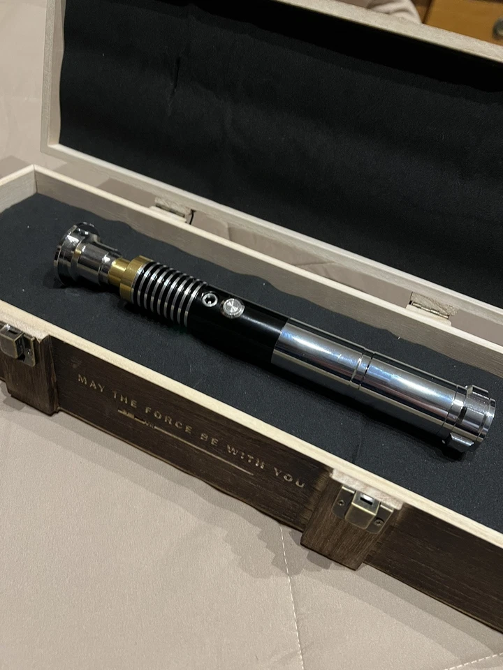 Spada Laser Star Wars Luke Skywalker Lightsaber Metal Jedi Replica Wooden Box - Image 2 of 4
