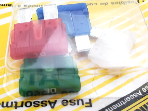 Bussmann ATC Fuse Kit Assorted Amperages 32 VDC Automotive - Picture 6 of 10
