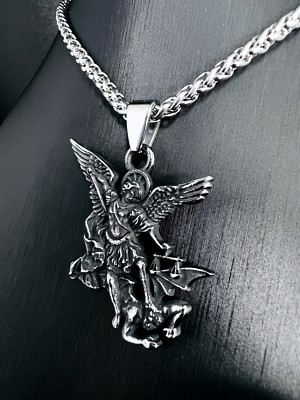Schutz Erzengel St. Michael Anhänger Edelstahl Kette Religion Glaube Biker 262B