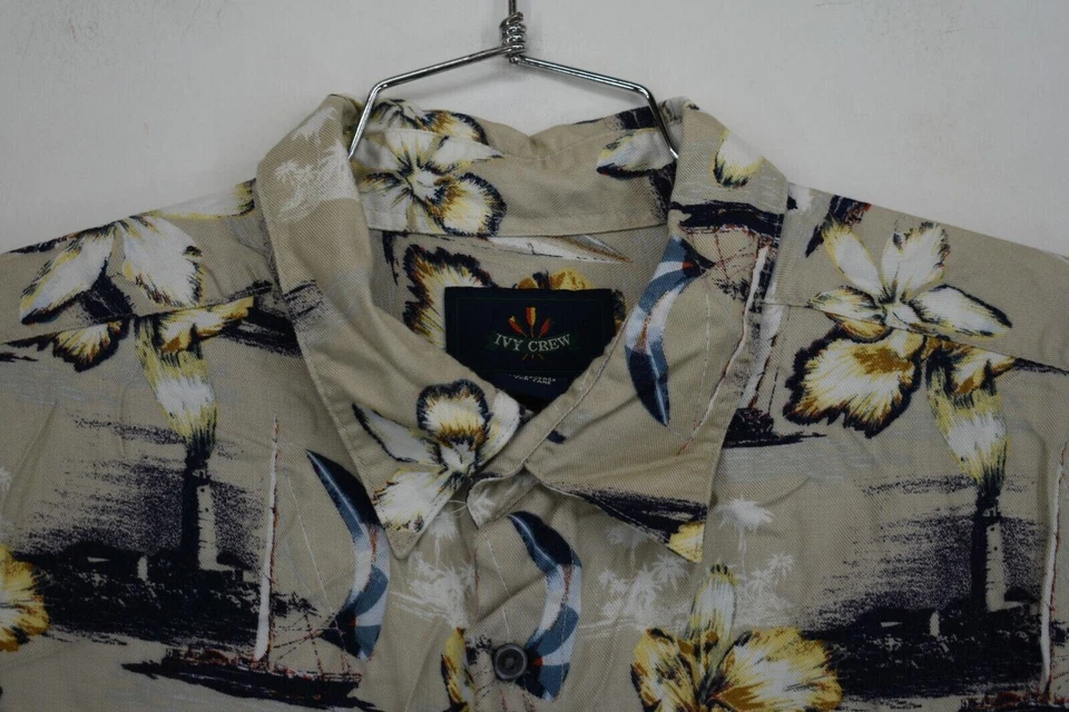 Ivy Crew Men Button Front Short Sleeve Tan Floral Print Hawaiian Shirt Size 2XL - Image 3 of 4