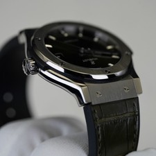 Hublot Classic Fusion Green 542.NX.8970.LR Box And Papers Excellent Condition 8