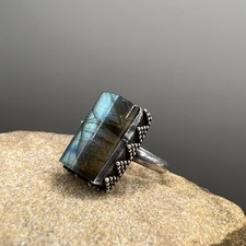Vintage Sterling Silver Ring With Large Labradorite Stone. 925