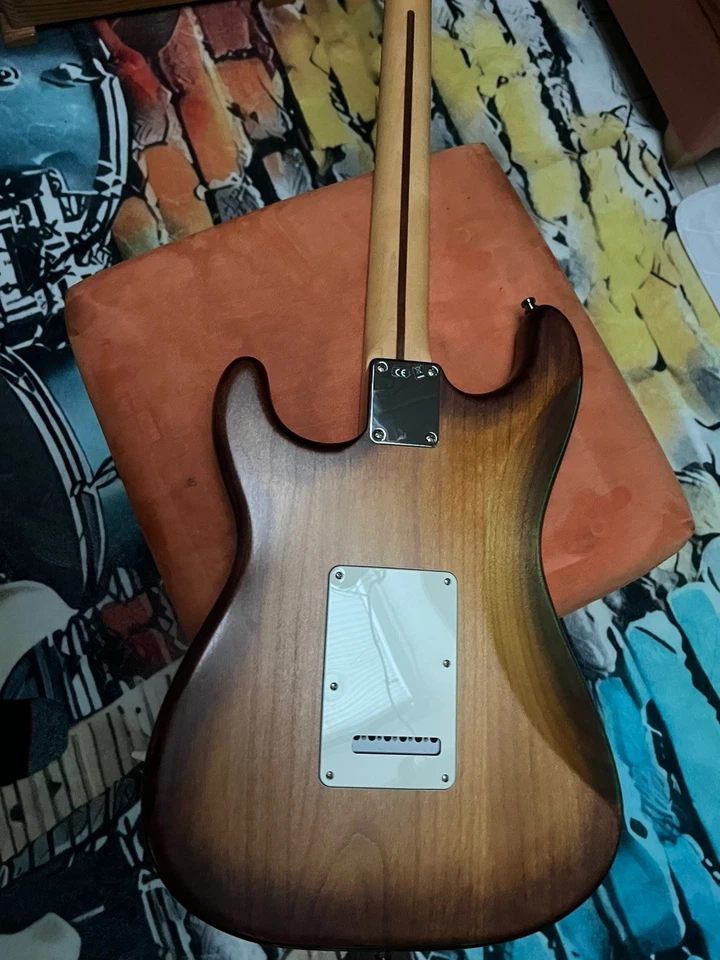 Fender Stratocaster USA gebraucht mit Koffer - Bild 2 von 4
