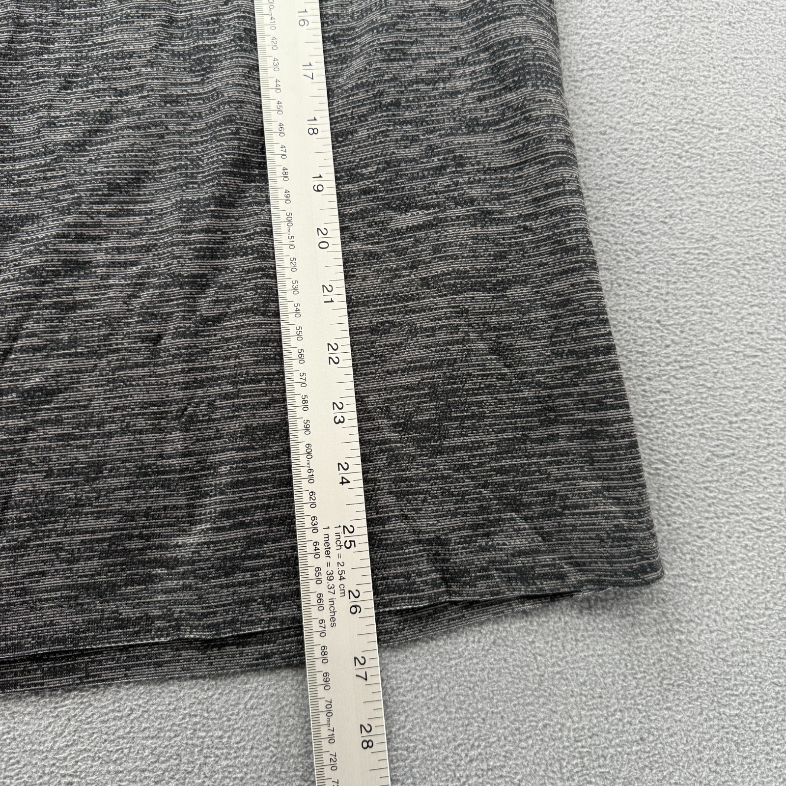 Xersion Shirt Men/Teen Medium Heather Gray Everair Long Sleeve Training Tee