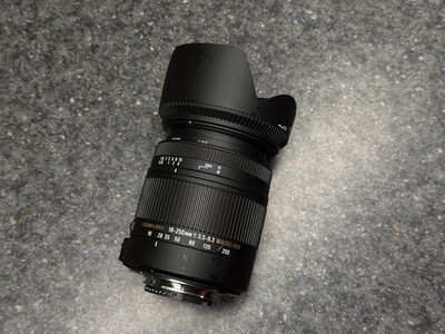 Sigma 18-250mm F3.5-6.3 DC Macro OS HSM Lens for NIKON F MOUNT 