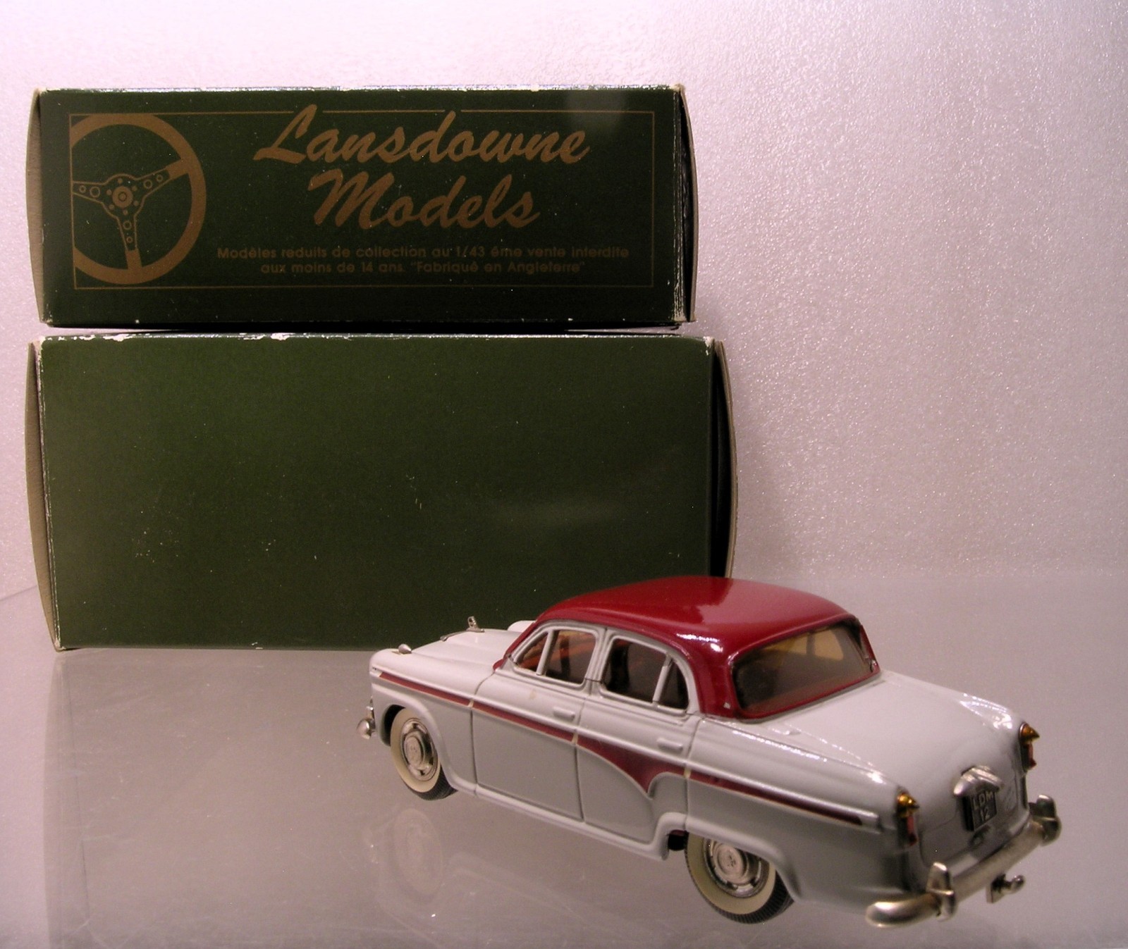 Foto 14 van LANSDOWNE MODELS  SET LDM 12X+17X  AUSTIN A 105 WESTMINSTER + WILLERBY CARAVAN.