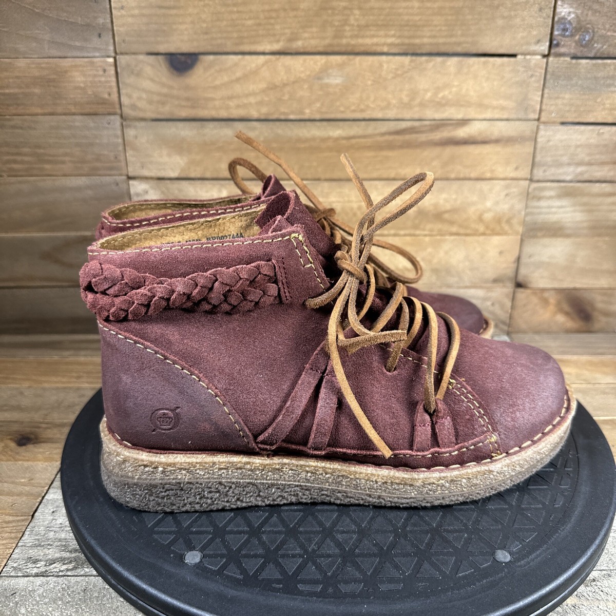 Born Womens Size US Artisan Comfort Lace Up Booties Temple II