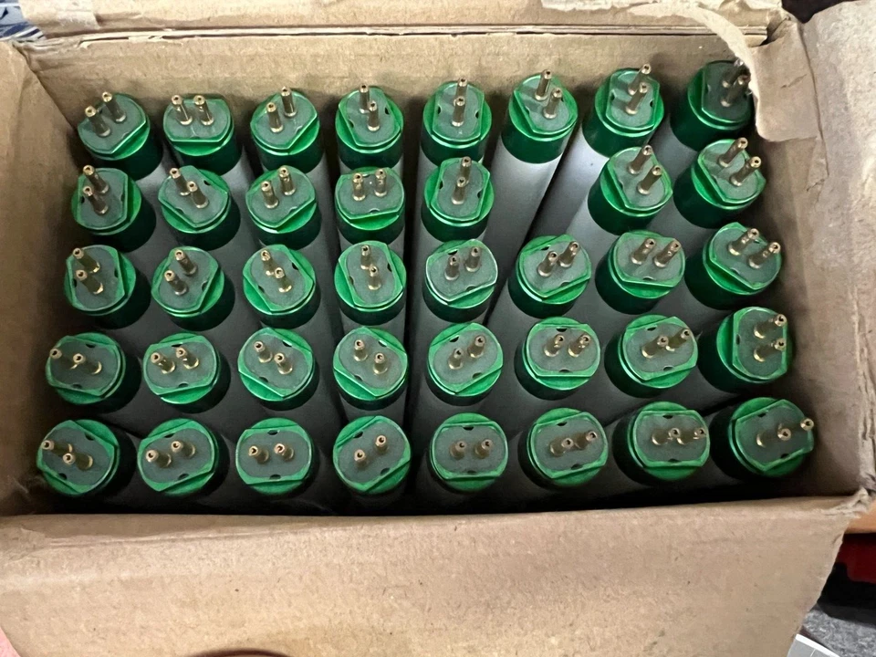 Philips 28W 46in T5 Tubo Fluorescente Blanco Neutro Recubierto de Seguridad (Caja de 39) Foto 2 de 4