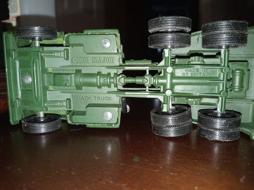Mack Truck & Tank Transporter, & Corgi 903 Chieftain Tank, Die-cast Metal, 1:50 - Picture 8 of 17
