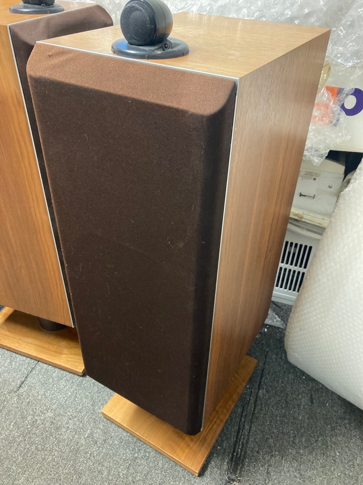 Bowers & Wilkins DM7 vintage audio equipment - eBay listing photo 2