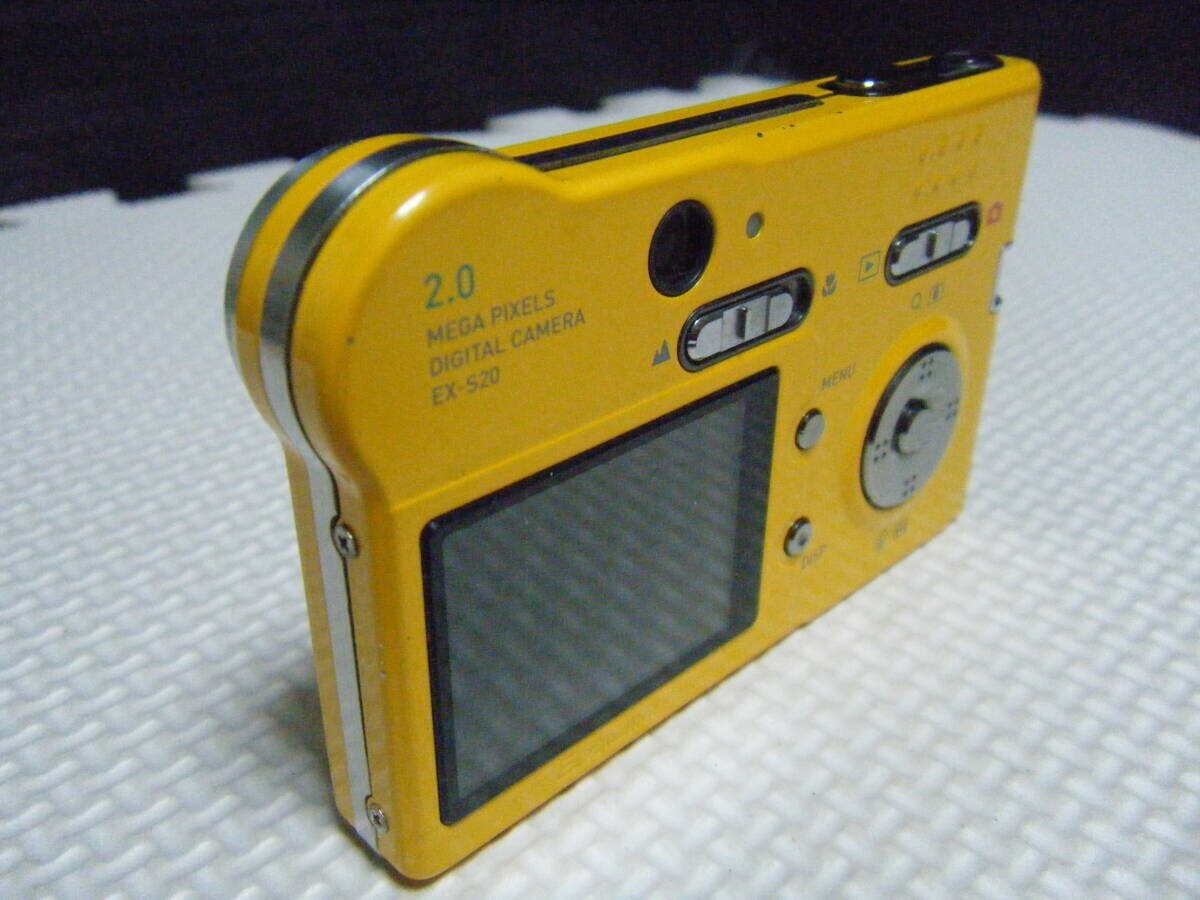 CASIO EXILIM EX-S20 Yellow Compact Digital Camera 2.0MP From