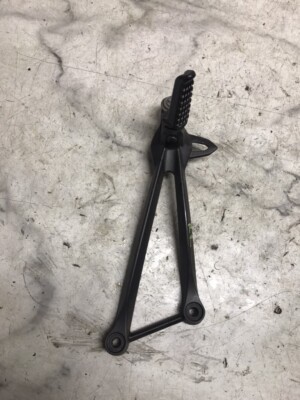 20 Kawasaki Zx 6 636 ZX6 ZX636 K Ninja Rear Back Right Foot Peg