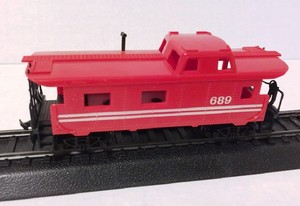HO-Scale-Model-Railroad-Rolling-Stock