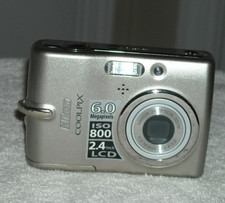 Nikon Coolpix L11 6mp Digital Camera No Power, For Parts 0r Repair