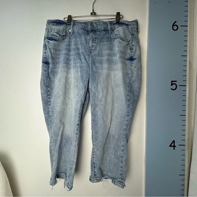 Torrid Blue Denim First at Fit Light Blue Distressed Cropped Skinny Jeans 16