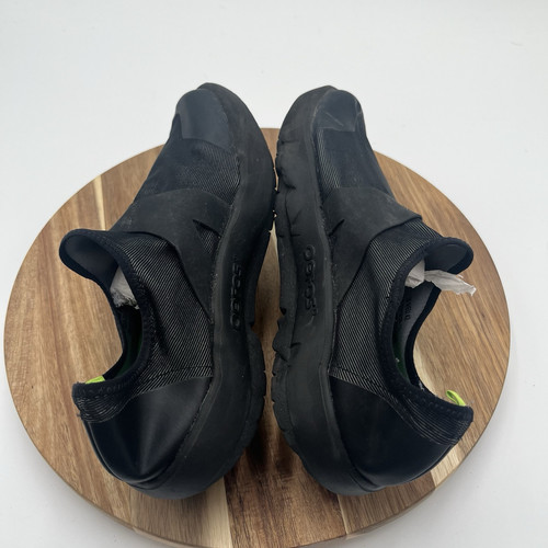 Oofos Men's Oomg Fibre Low Shoe Black Slip-On Sneaker Size 9 US - Imagen 5 de 9