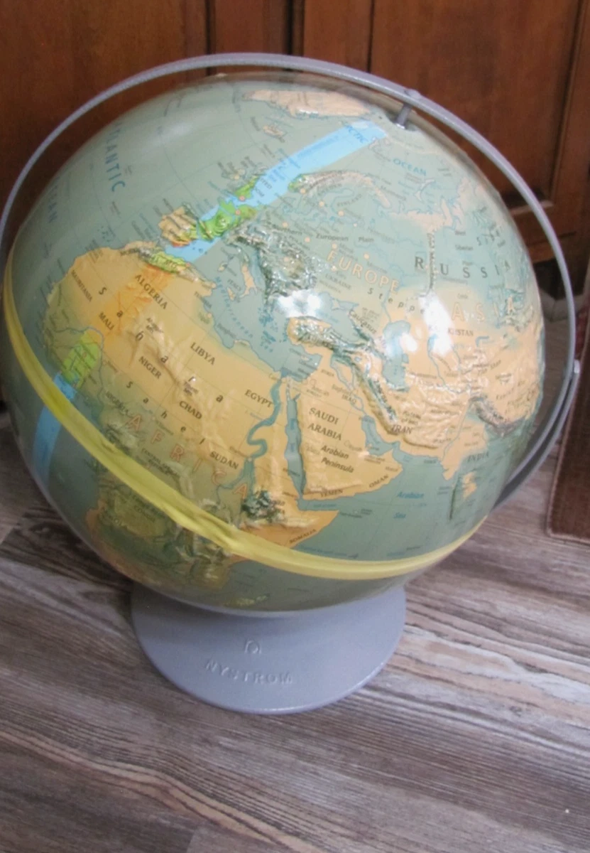 25+ Antique World Globes & Celestial Globes 1990-1999 for sale