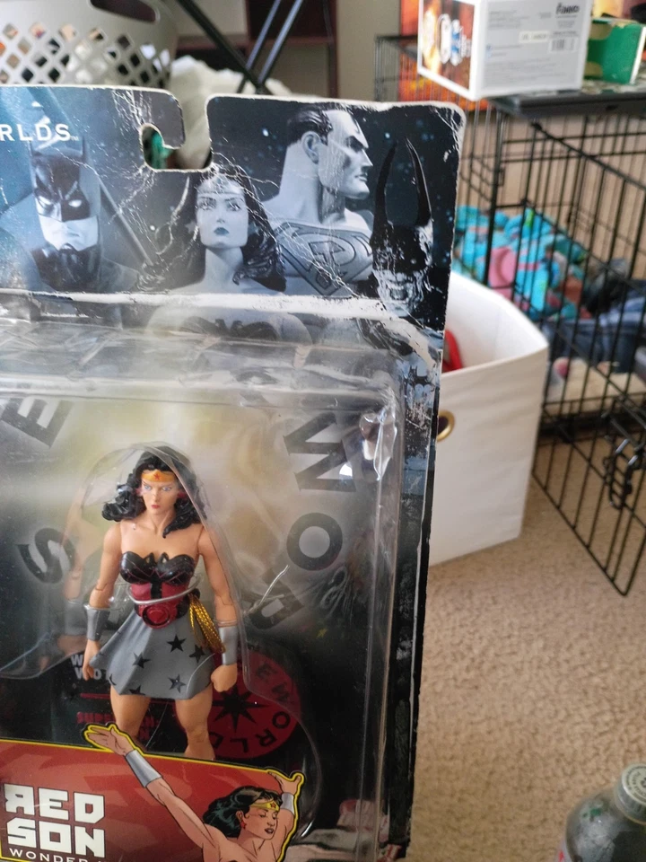 Figura de acción DC Direct Elseworlds Serie 1 Red Son Wonder Woman Foto 2 de 4