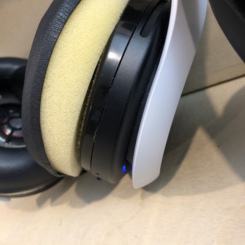 Lot 2X Sony PlayStation 5 PS5 PULSE 3D Wireless Gaming Headset *Earpads Peeling* - Picture 3 of 12