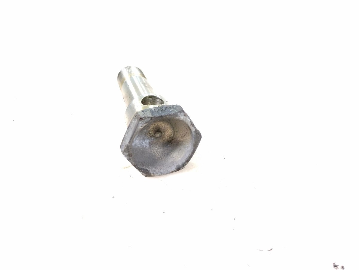 2002 2003 Yamaha YZF R1 Engine Motor Oil Cooler Union Bolt