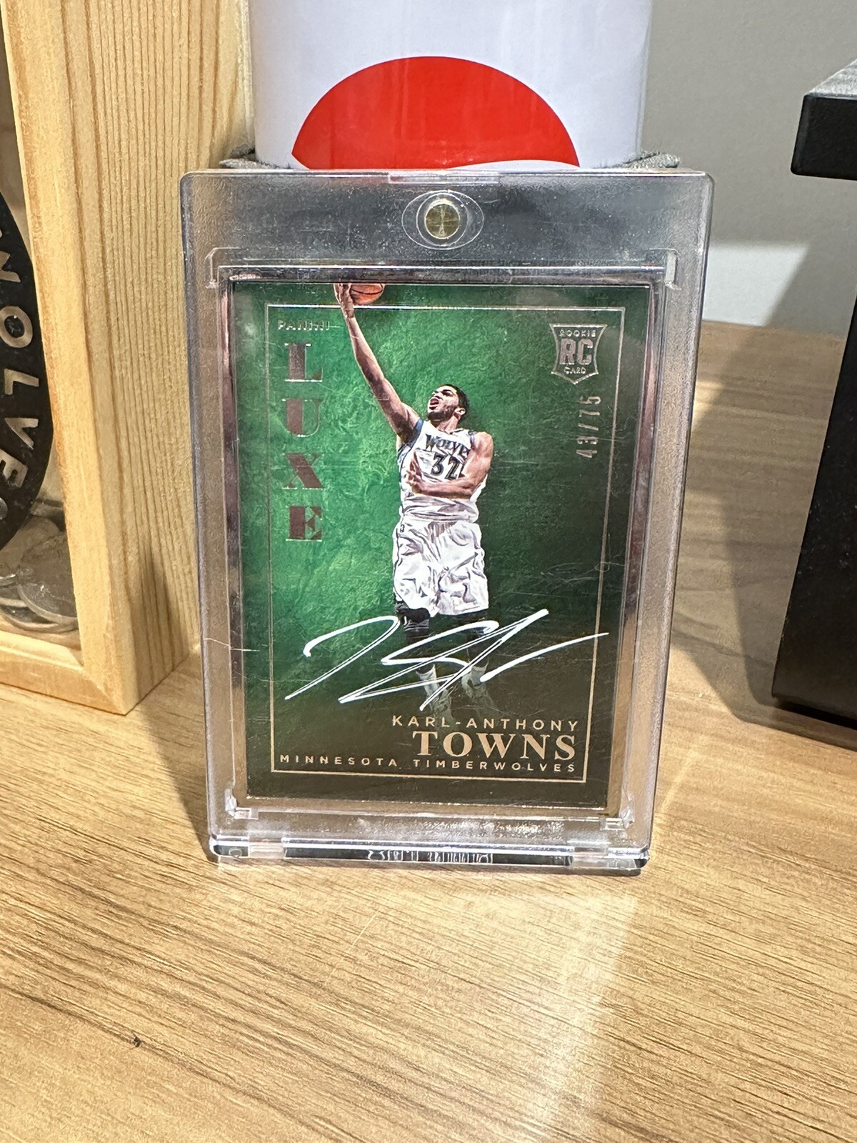 Picture 1 of 1