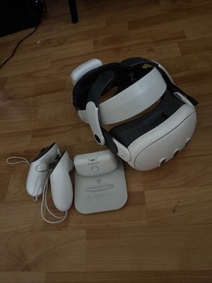Meta Quest 3 -128GB+BOBO M3 PRO+2 AKKUS+Ladeschale/Mit rechnung - Top Zustand
