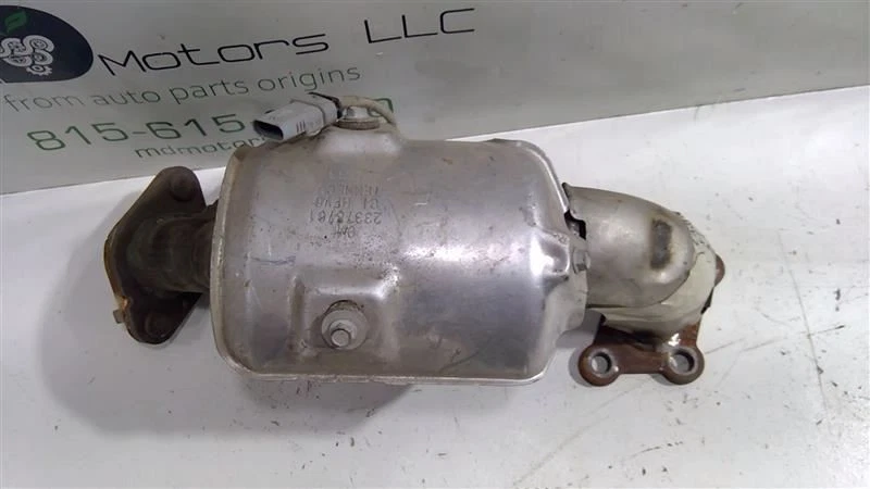 2018-2020 CADILLAC XT5 CATALYTIC CONVERTER OEM 23378761 / 12677855 - Image 2 of 4