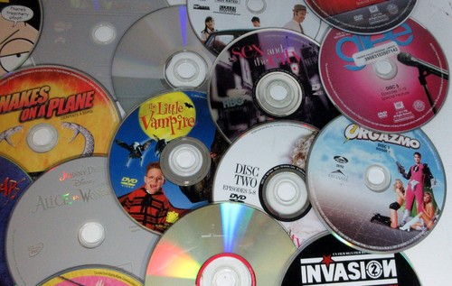 DVD Lot Of Approx 75 DVD’s - DIscs Only No Cases / All Need Resurfacing - Picture 15 of 20