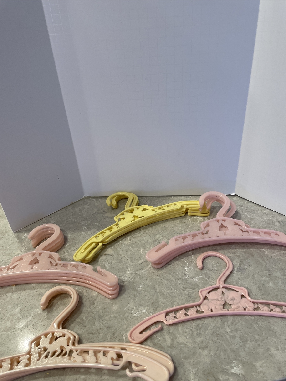 15 Vintage Baby/Children Plastic Hangers Bambi & Fore… Gem