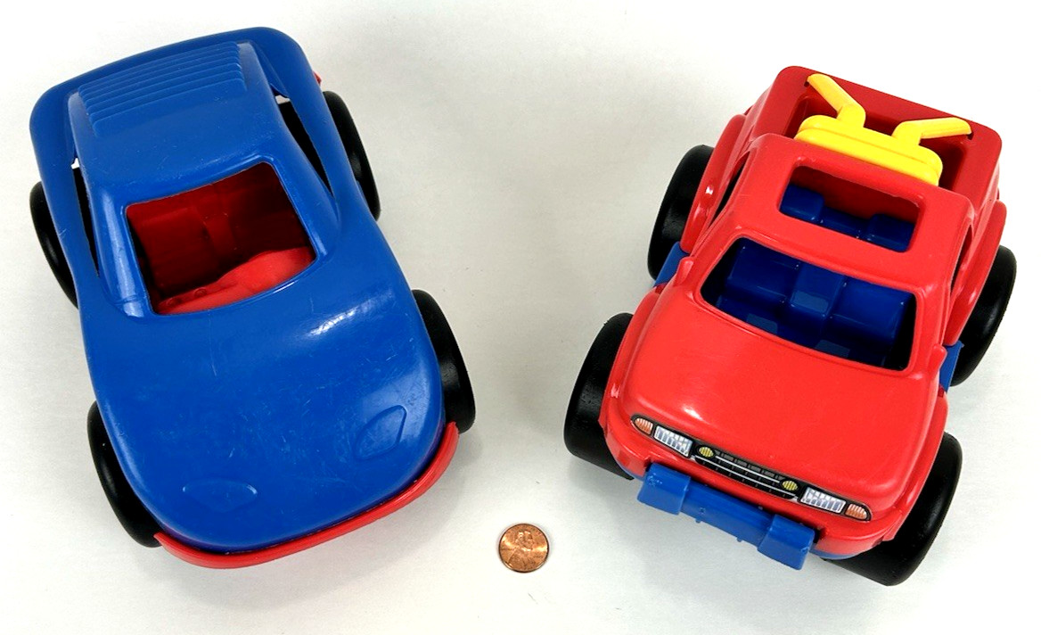 American Plastics Corp Lot of 2 Vehicles Vintage Collectible Car & Truck