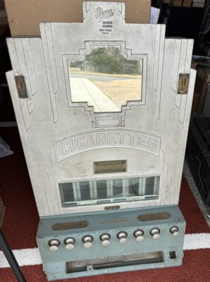 art deco cigarette machine Vintage 1930's Art Deco Rowe “Aristocrat” Cigarette Vending Machine w/ Key