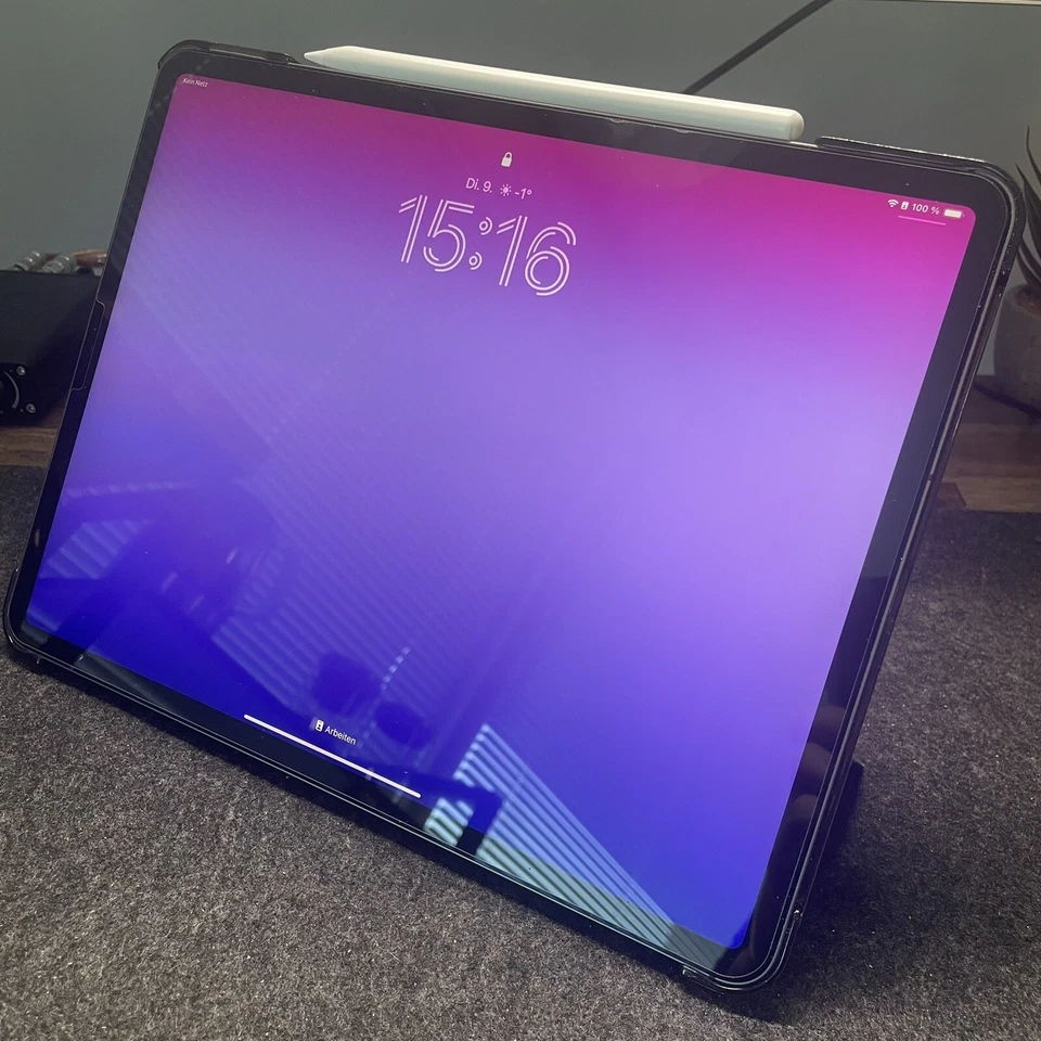 Apple iPad Pro 3. Gen 64GB, Wi-Fi + 4G (Ohne Simlock), 12,9 Zoll - Space Grau - Bild 4 von 4