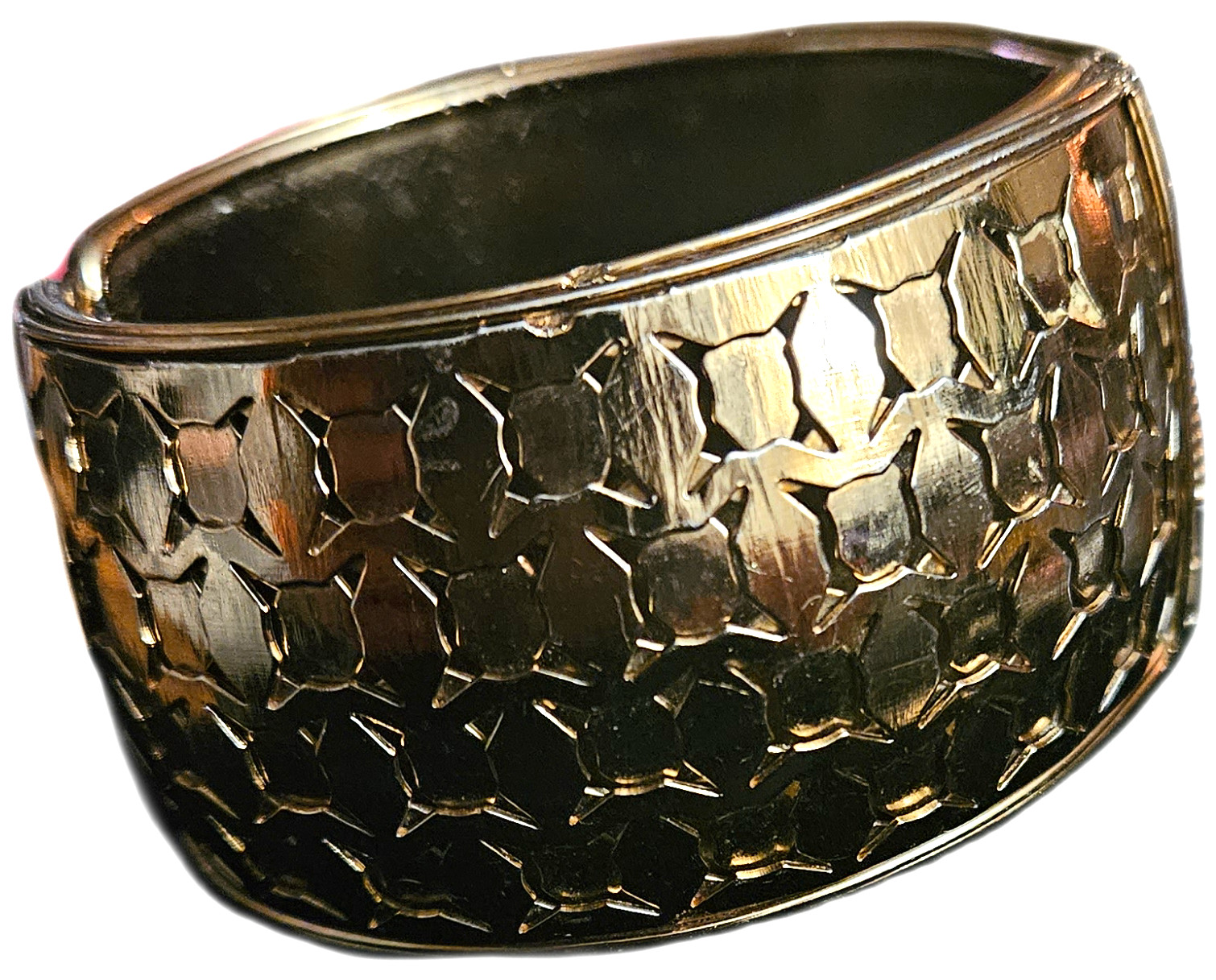 BRACELET Bangle Cuff Gold Tone Woven Design Size 7 Inch Hinged