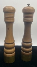 Vintage MCM 10 inch Wood Salt Shaker And Pepper Grinder Set Nasco