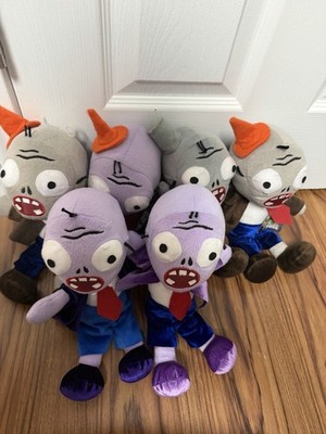 RARE Plants vs Zombies MEXICAN TAGGED ZOMBIES Purple Plush Lot HTF