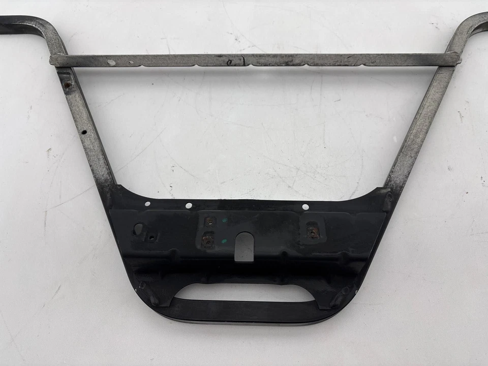 Suporte de radiador central Chevrolet Silverado 1500 2003-2007 fabricante de equipamento original - Imagem 3 de 4