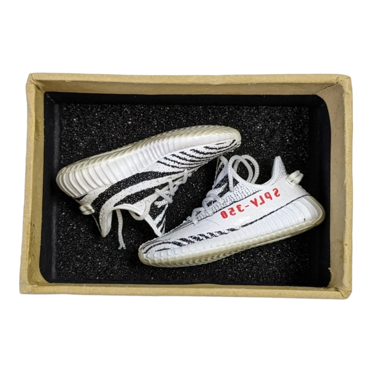 Mini yeezy 350 box clearance