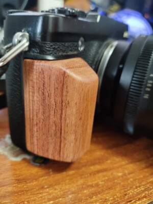 Wood Wooden Hand Grip Camera Holder For Fujfilm Fuji X-E1 XE1