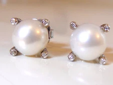 $750 DAVID YURMAN , SILVER PEARL DIAMOND EARRINGS