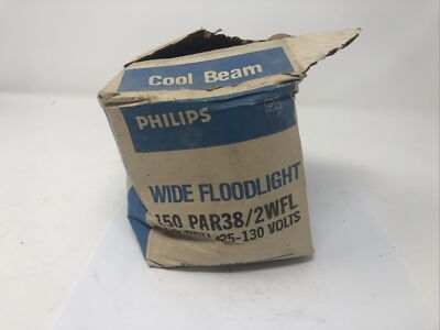 PHILIPS COOL BEAM LAMP 150PAR38/2WFL 150W 125-130V - DAMAGED BOX