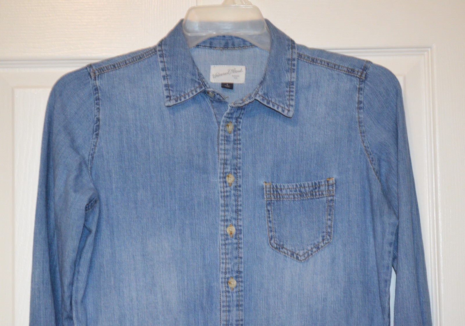 Universal Thread Lightweight Denim Long Sleeve Ro… - image 2