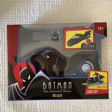 BATMAN THE ANIMATED SERIES BATCYCLE FOR 6  McFARLANE FIGURES   BONUS EXTRA CARDS