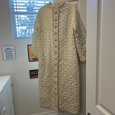 Sears At Home Pale Yellow Quilted Robe Full Length Sz 18 40 Mandarin Collar