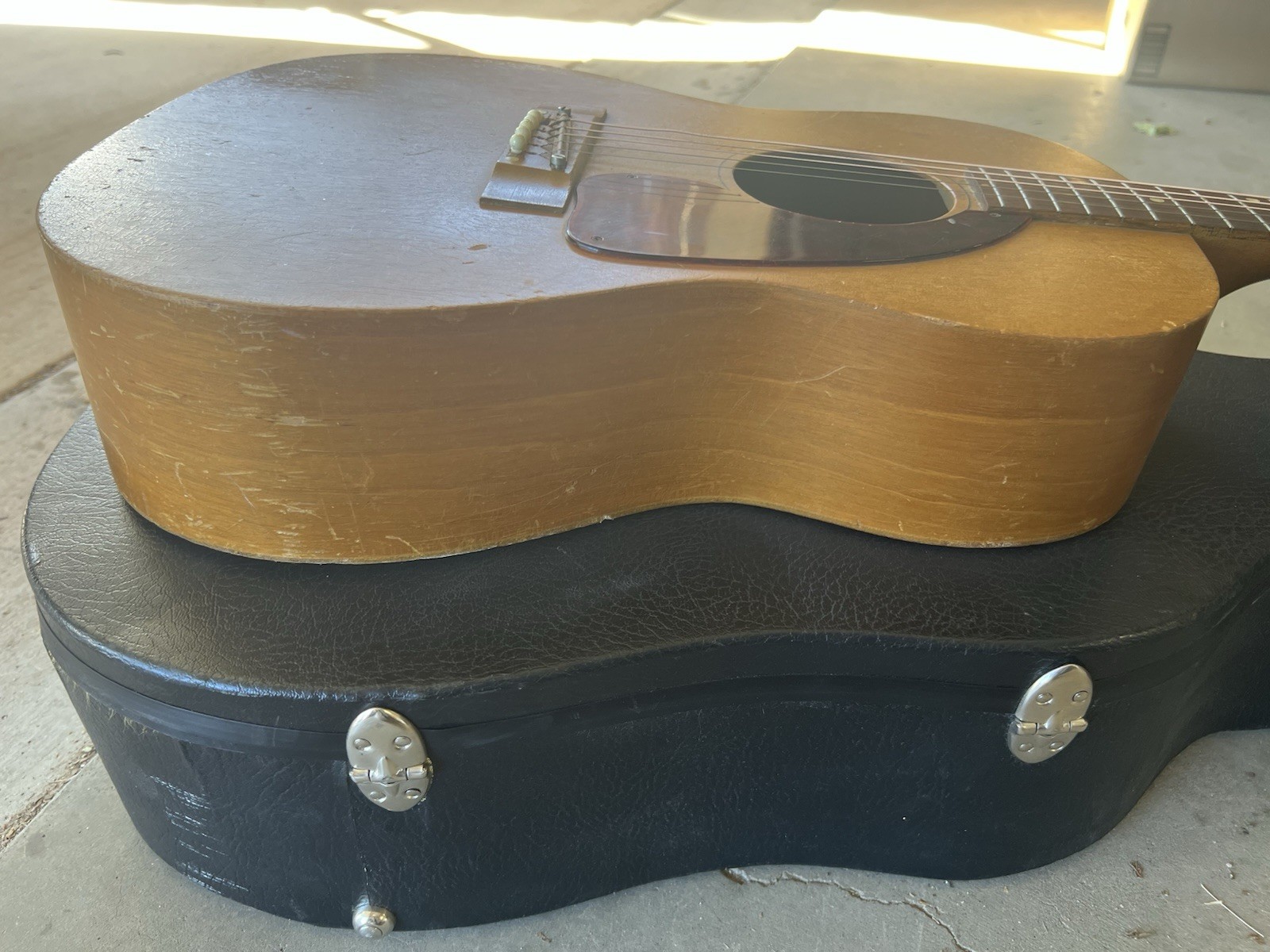 Vintage 1969 Gibson B-15 Mahogany Acoustic Guitar - needs bridge replaced