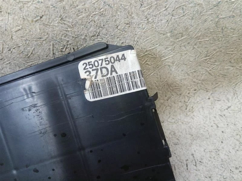 Módulo de control de crucero 25075044 compatible con 84-88 Cadillac Cimarron W32-187013 Foto 2 de 4