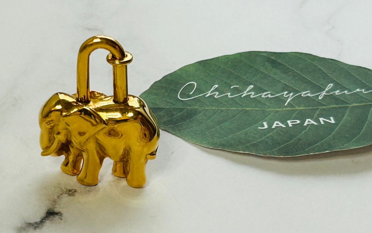 HERMES Cadena Bag Charm Padlock Limited Edition select Gold HERMES Cadena Bag Charm Padlock Limited Edition select Gold