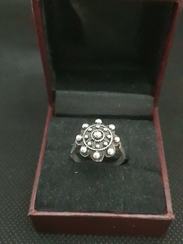 Bague vintage en métal argenté taille 6.3/4 usa , française 54